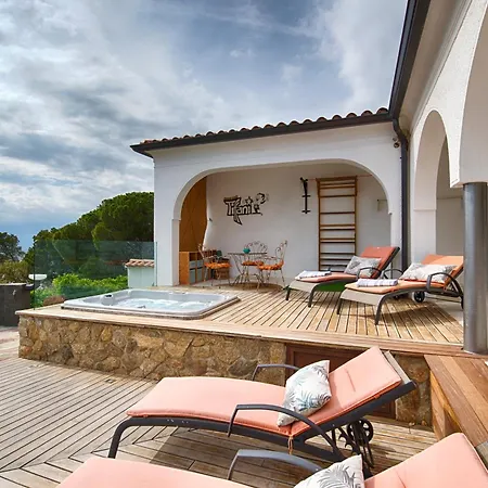 Casa De L'Albada-2